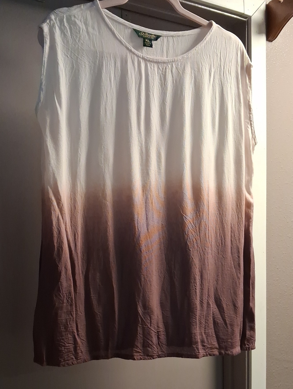 Stillwater Supply Co. White to Mauve Ombre Sleeveless Shirt